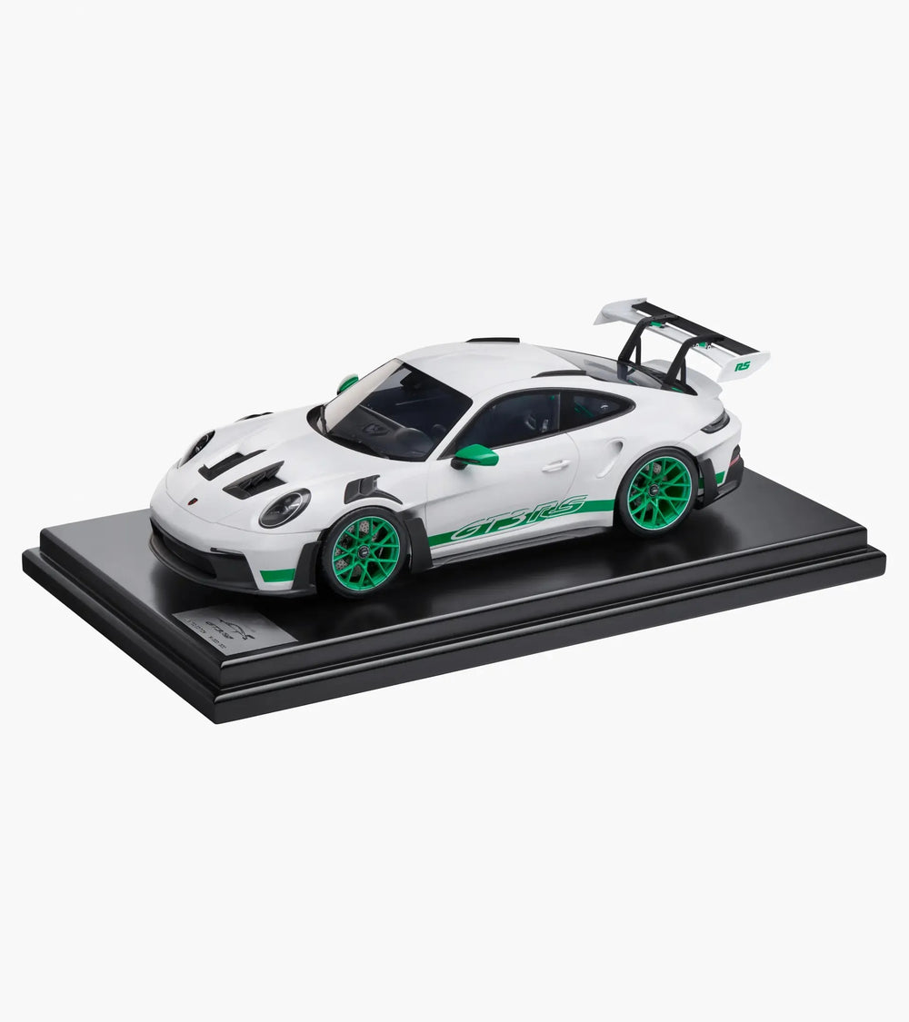 Porsche 911 GT3 RS (992) – Ltd.