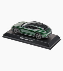 Porsche Taycan 4S Cross Turismo (J1 PA)