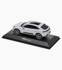 Porsche Macan Turbo (H2)