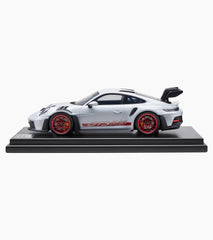 Porsche 911 GT3 RS (992) – Ltd.