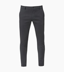 Basic Slim Fit Chino