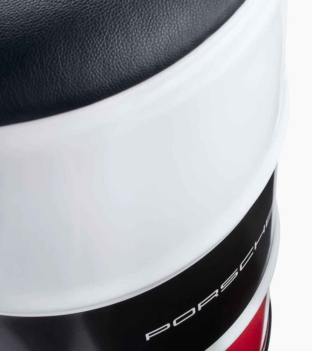 Barrel seat – Porsche Penske Motorsport